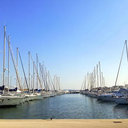 Les Terrasses Du Port * Hyères