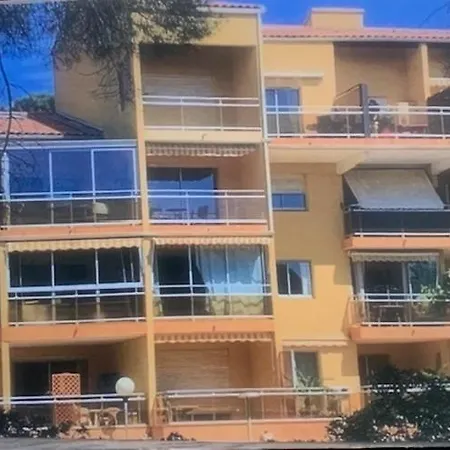 Les Terrasses Du Port Apartamento Hyères